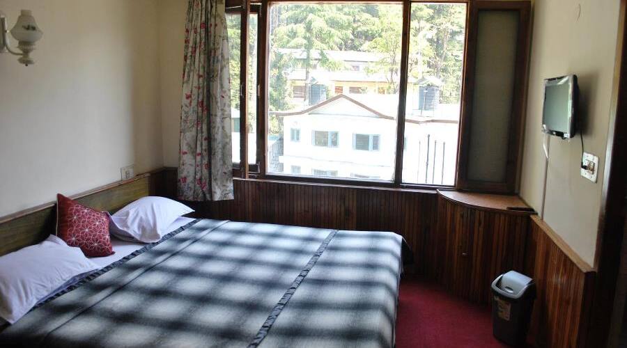 Hotel Moorang, Manali 3